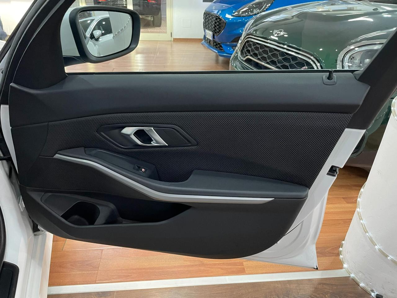 BMW 318D MHEV 48V ADVANTAGE - Luglio 2021