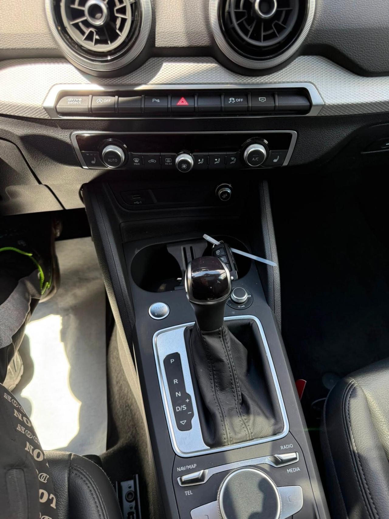 Audi Q2 35 TDI quattro S tronic line Edition