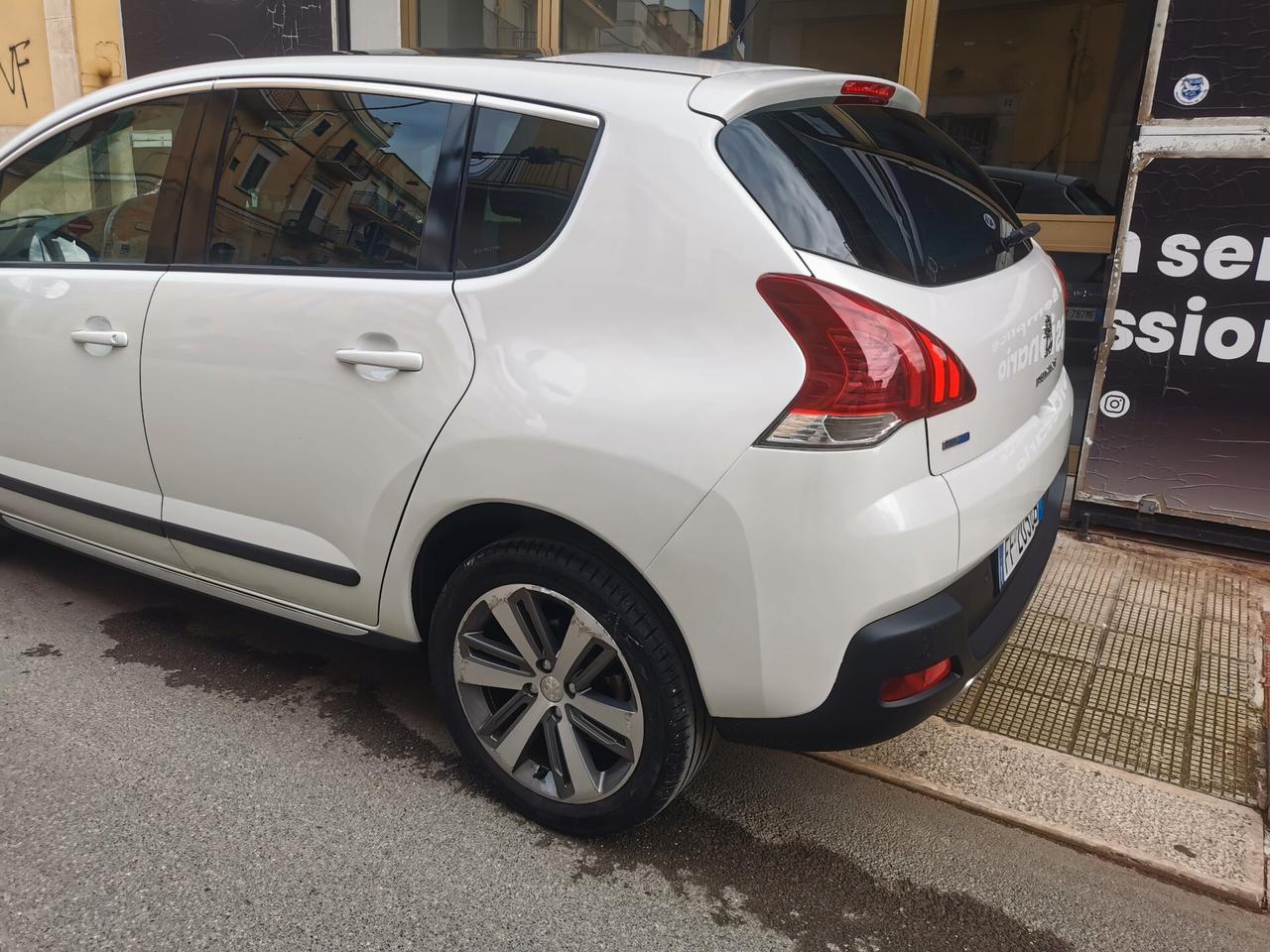 Peugeot 3008 BlueHDi 120 EAT6 ALLURE TETTO PELLE FULL