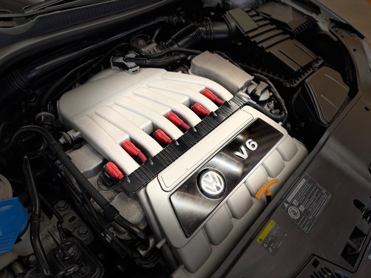 VOLKSWAGEN GOLF R32 5PORTE DSG PELLE TETTO 250CV PERMUTE FULL