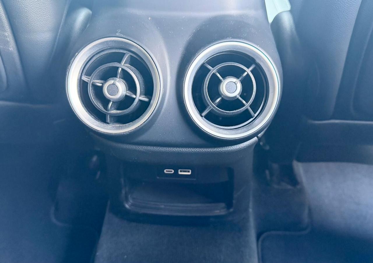 Alfa Romeo Stelvio 2.2 Turbodiesel 210 CV AT8 Q4 Competizione