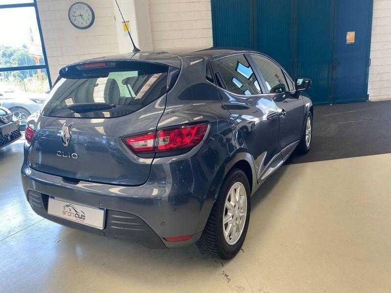Renault Clio 1.2 75CV 5 porte Intens