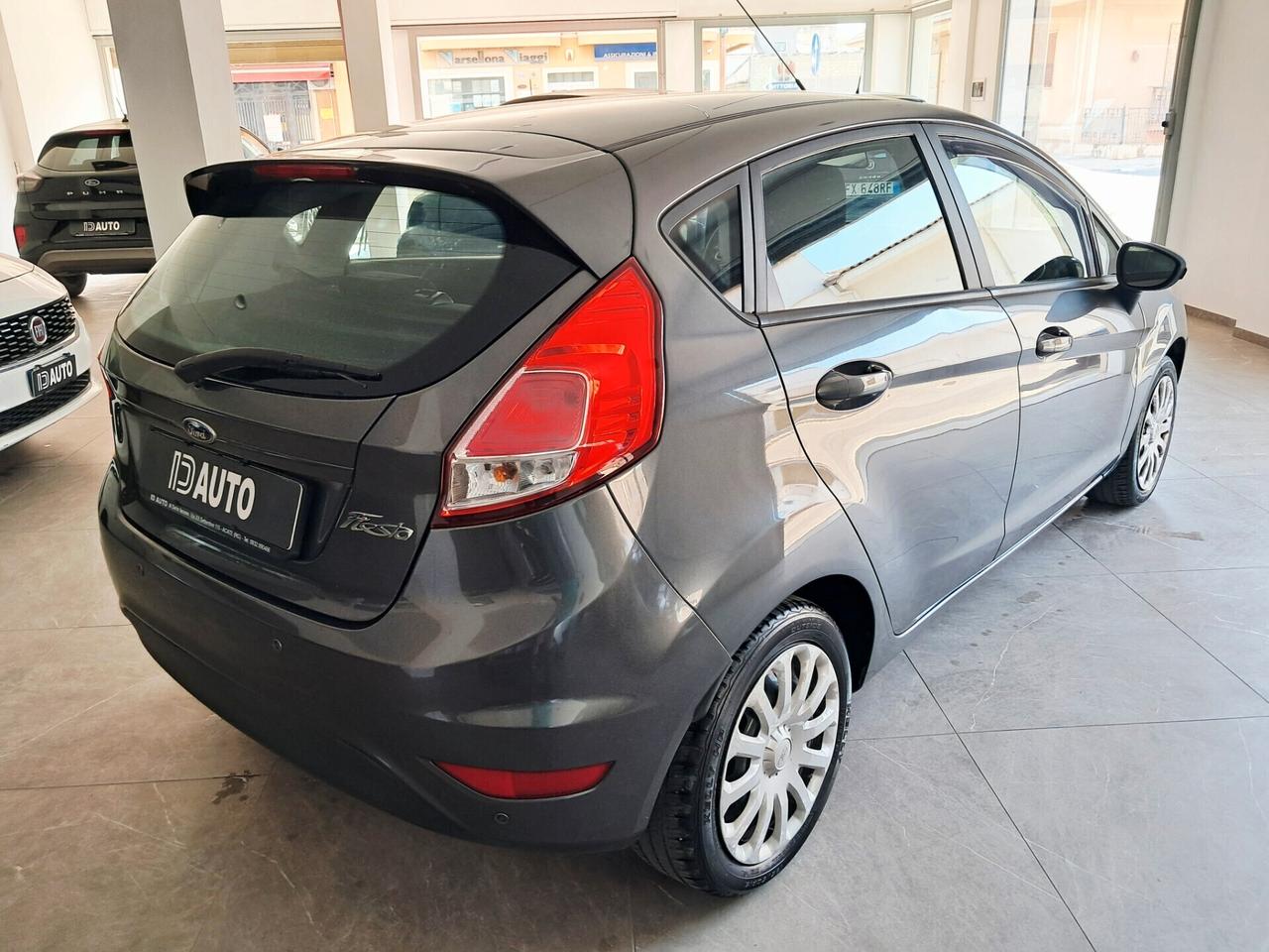 Ford Fiesta 1.5 TDCi 75CV 5 porte