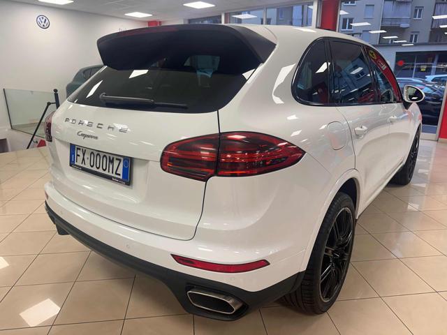 PORSCHE Cayenne 3.0 Diesel Platinum Edition PROMO CAR SERENITY