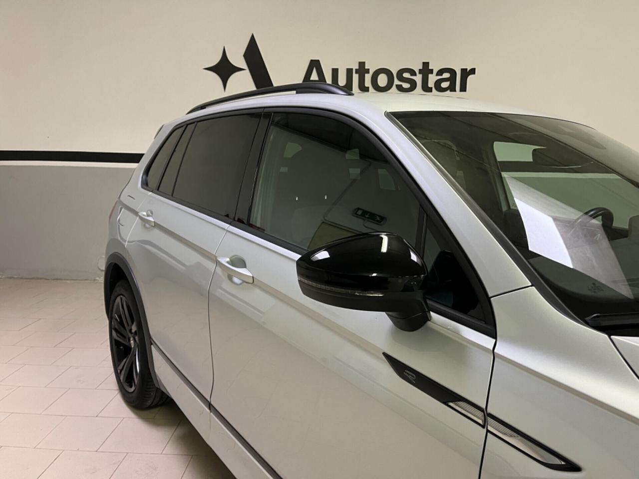 Volkswagen Tiguan 2.0 TDI 150 CV SCR DSG R-Line