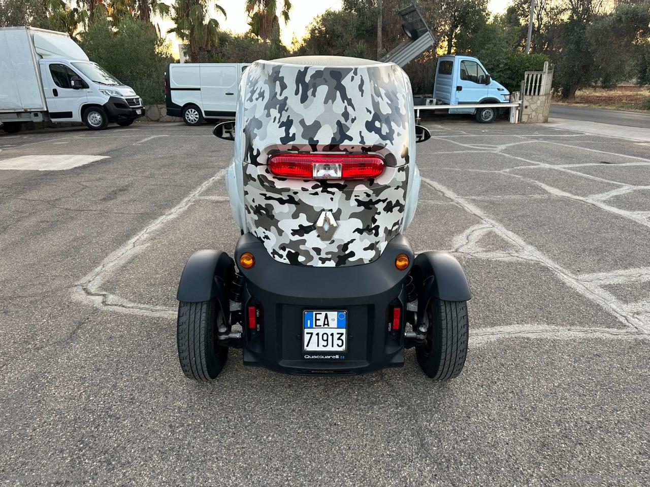 RENAULT TWIZY BATTERIE DI PROPRIETÀ