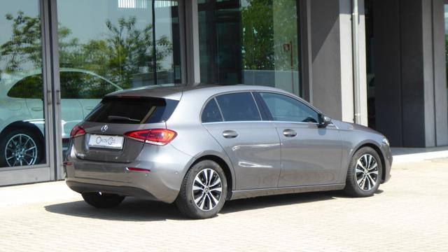 MERCEDES-BENZ A 180 d Automatic Sport