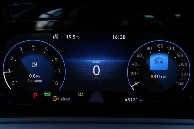VOLKSWAGEN Golf 1.0 eTSI EVO DSG Life