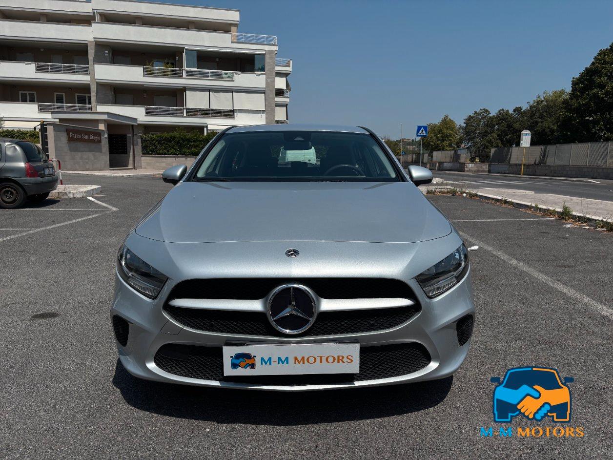 Mercedes A 180 Business 7G-DCT