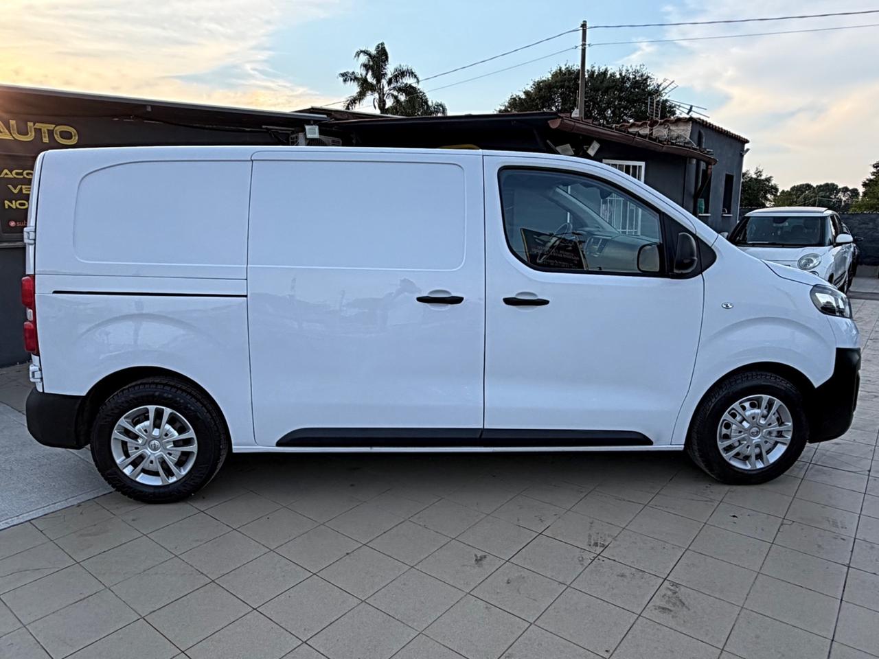 Opel Vivaro 1.5 Diesel 100CV S&S PL-TN M Furgone Enjoy