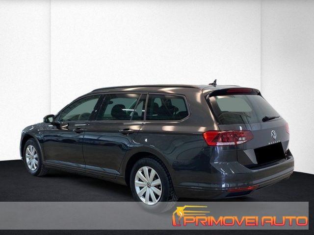 VOLKSWAGEN Passat Variant 2.0 TDI SCR EVO