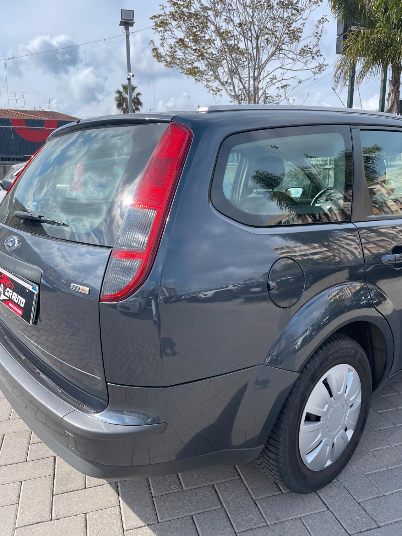 Ford Focus 1.6 TDCi 90CV