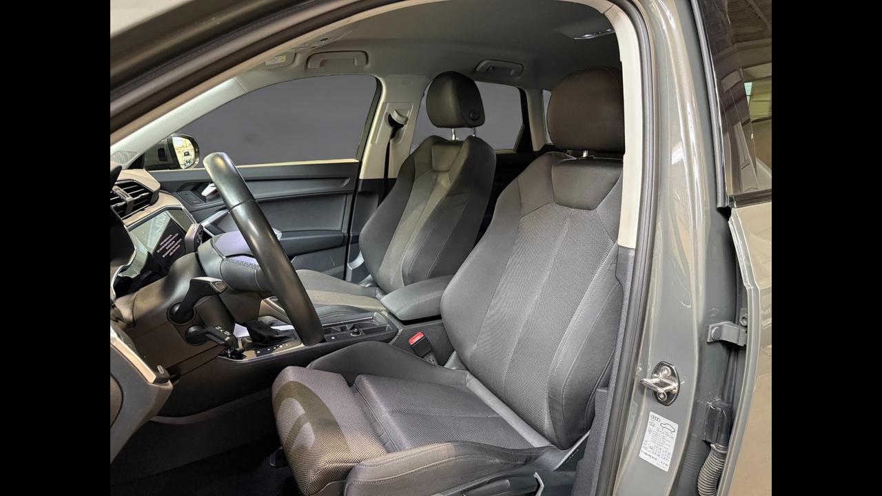 AUDI Q3 II 2018 - Q3 35 2.0 tdi Business Advanced s-tronic