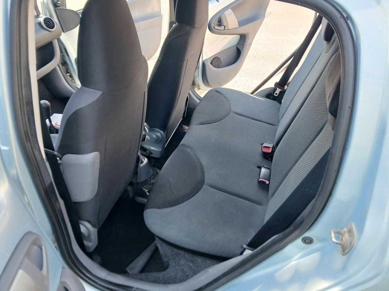 Toyota Aygo 1.0 12V 5 porte Sol 130 Mila km