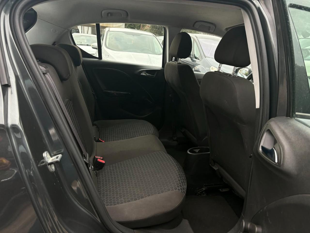 Opel Corsa 1.4 90CV GPL Tech 5 porte Innovation