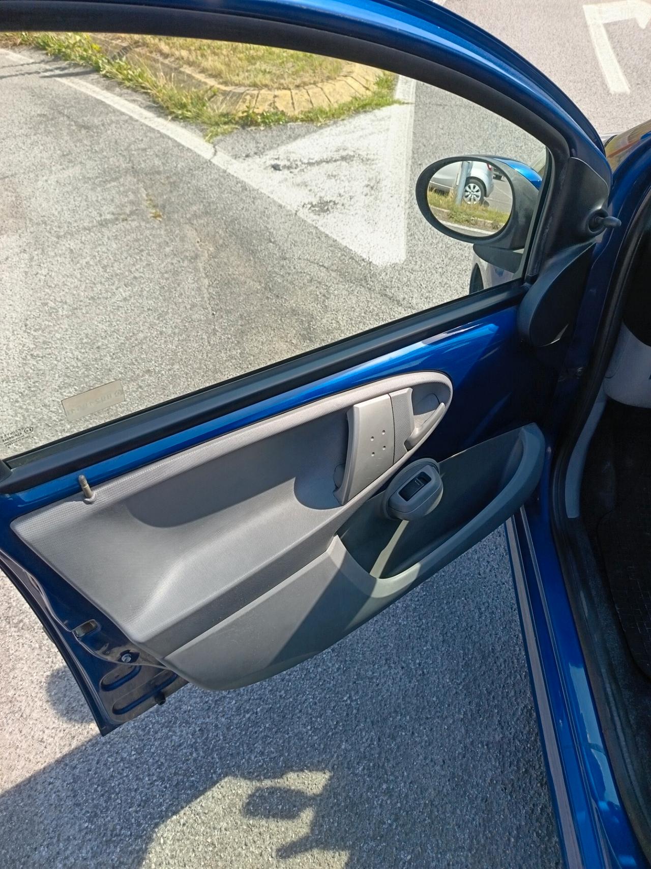 Citroen C1 1.0 5 porte AMIC1