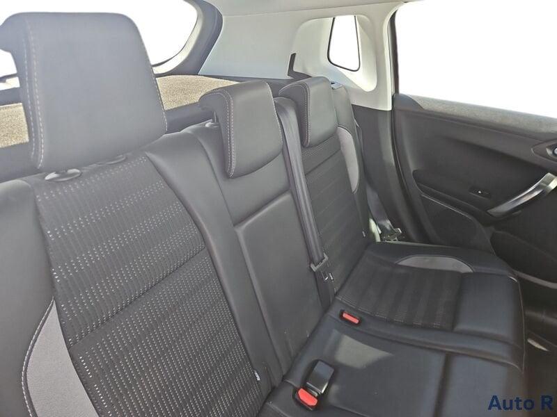 Peugeot 2008 BlueHDi 120cv