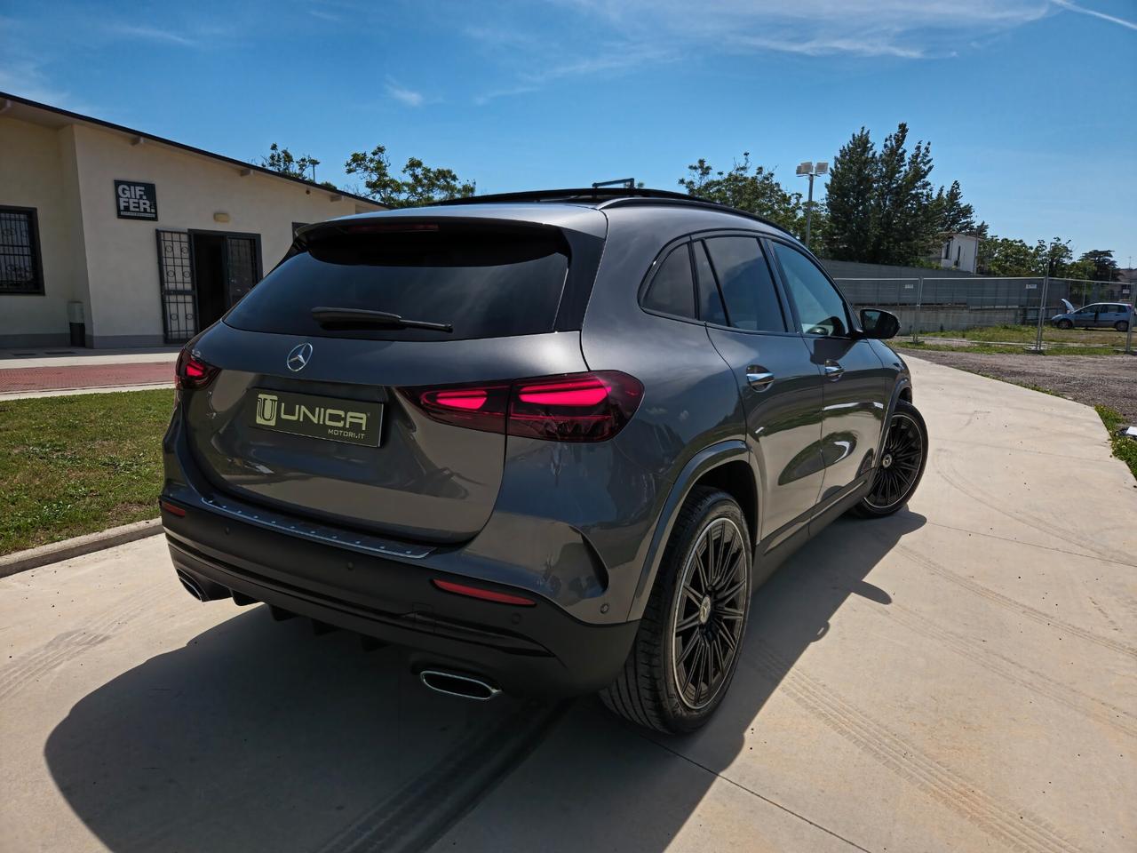 Mercedes-benz GLA 200 GLA 200 d Aut. AMG Line Premium TETTO UNICA