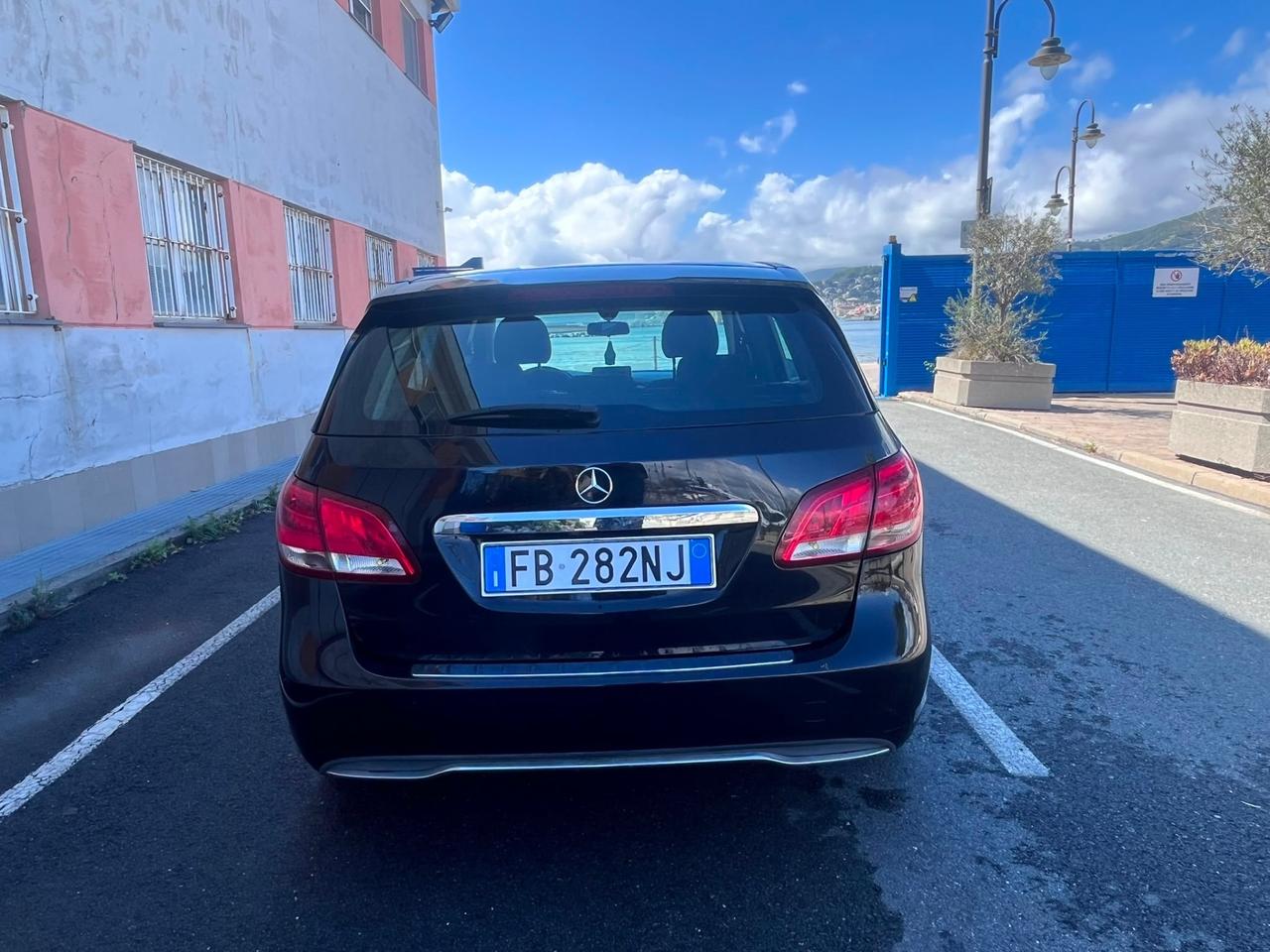 Mercedes-benz B 180 d Sport