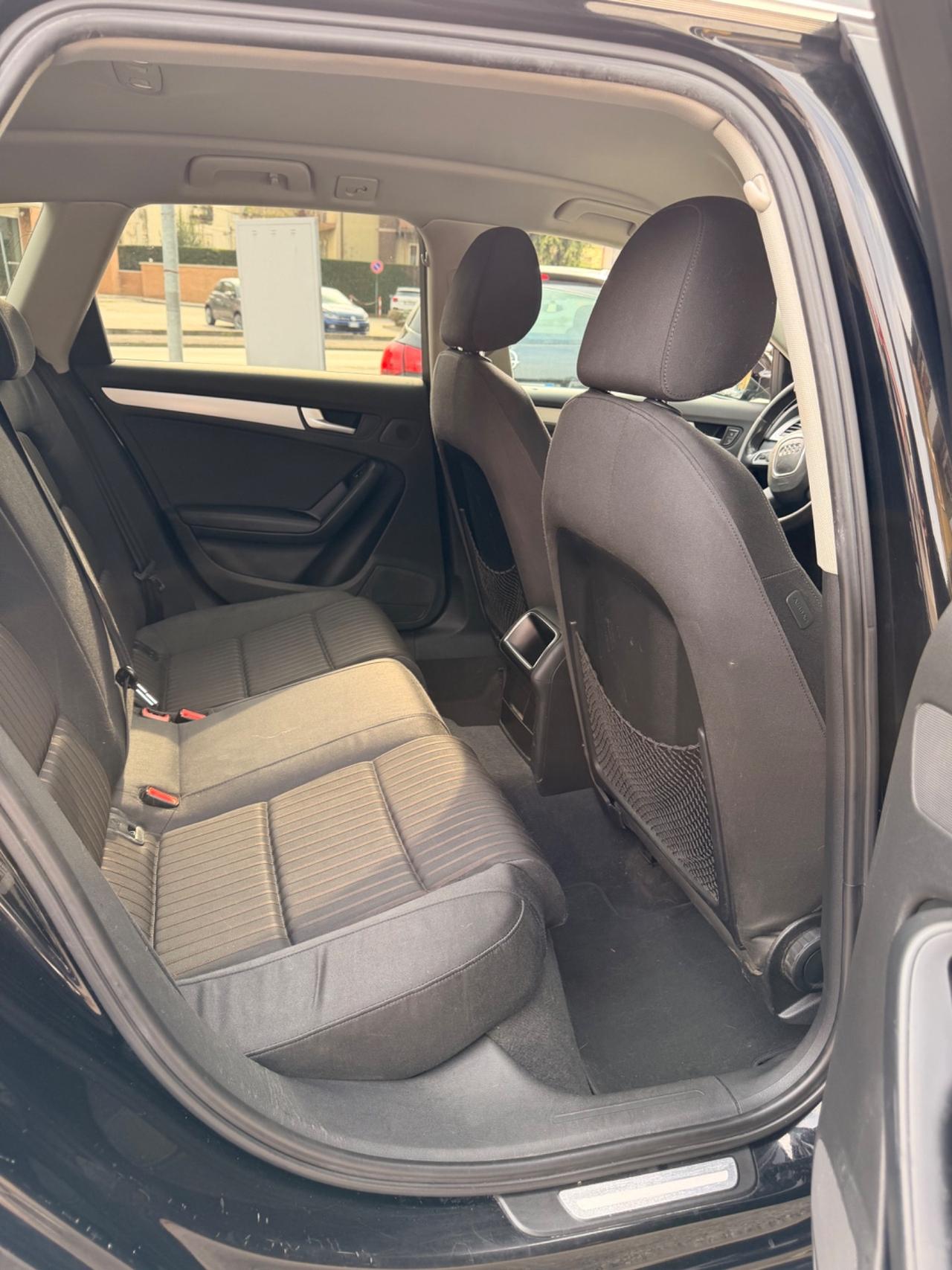 Audi A4 2.0TDI 143cv NEOPATENTATI EURO5