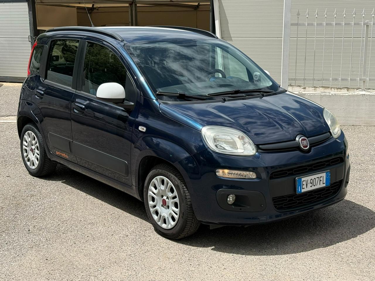 Fiat Panda 1.2 Lounge 5Posti