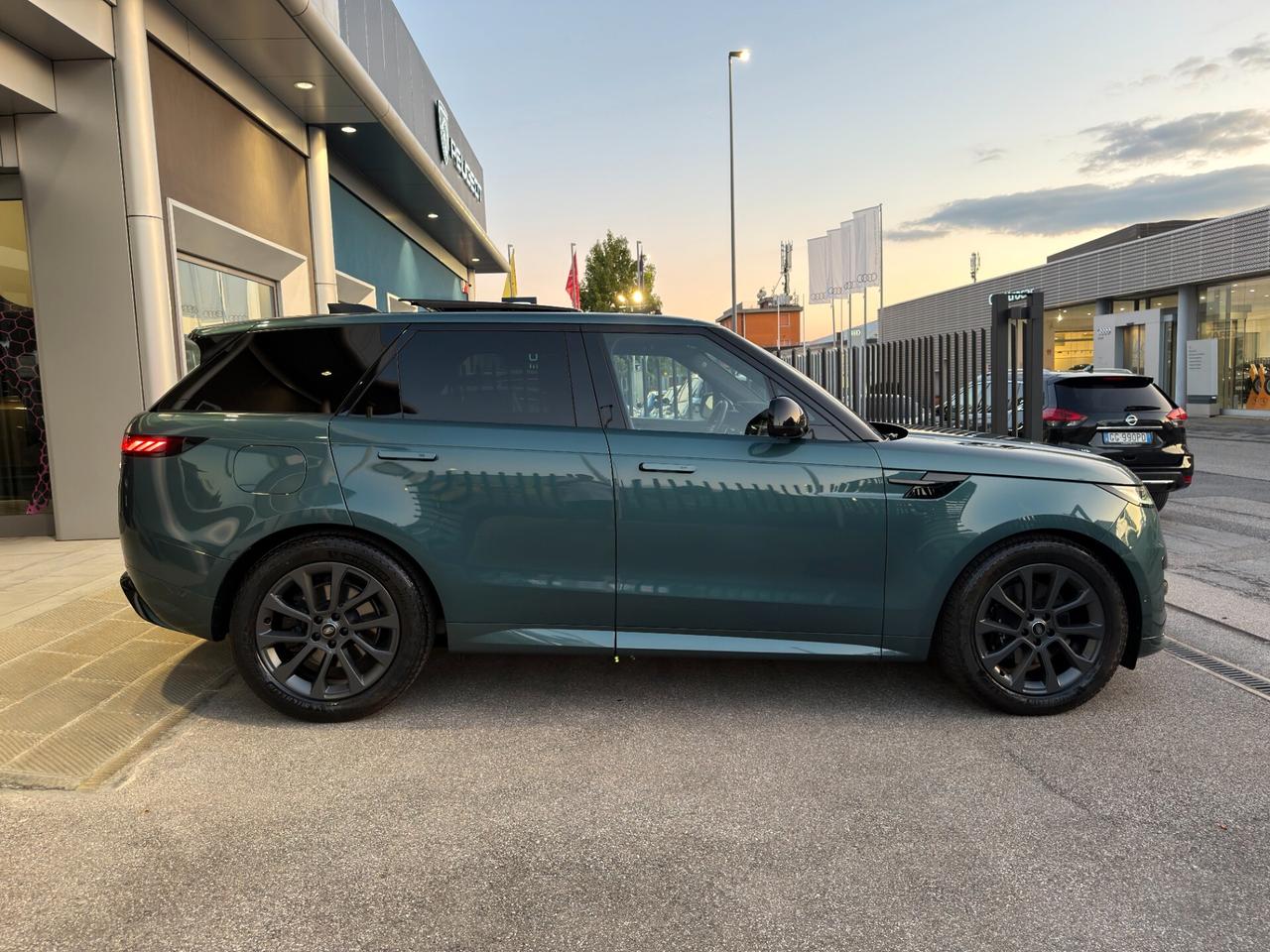 Land Rover Range Rover Sport Range Rover Sport 3.0di6mhev Dynamic SE 249cv auto