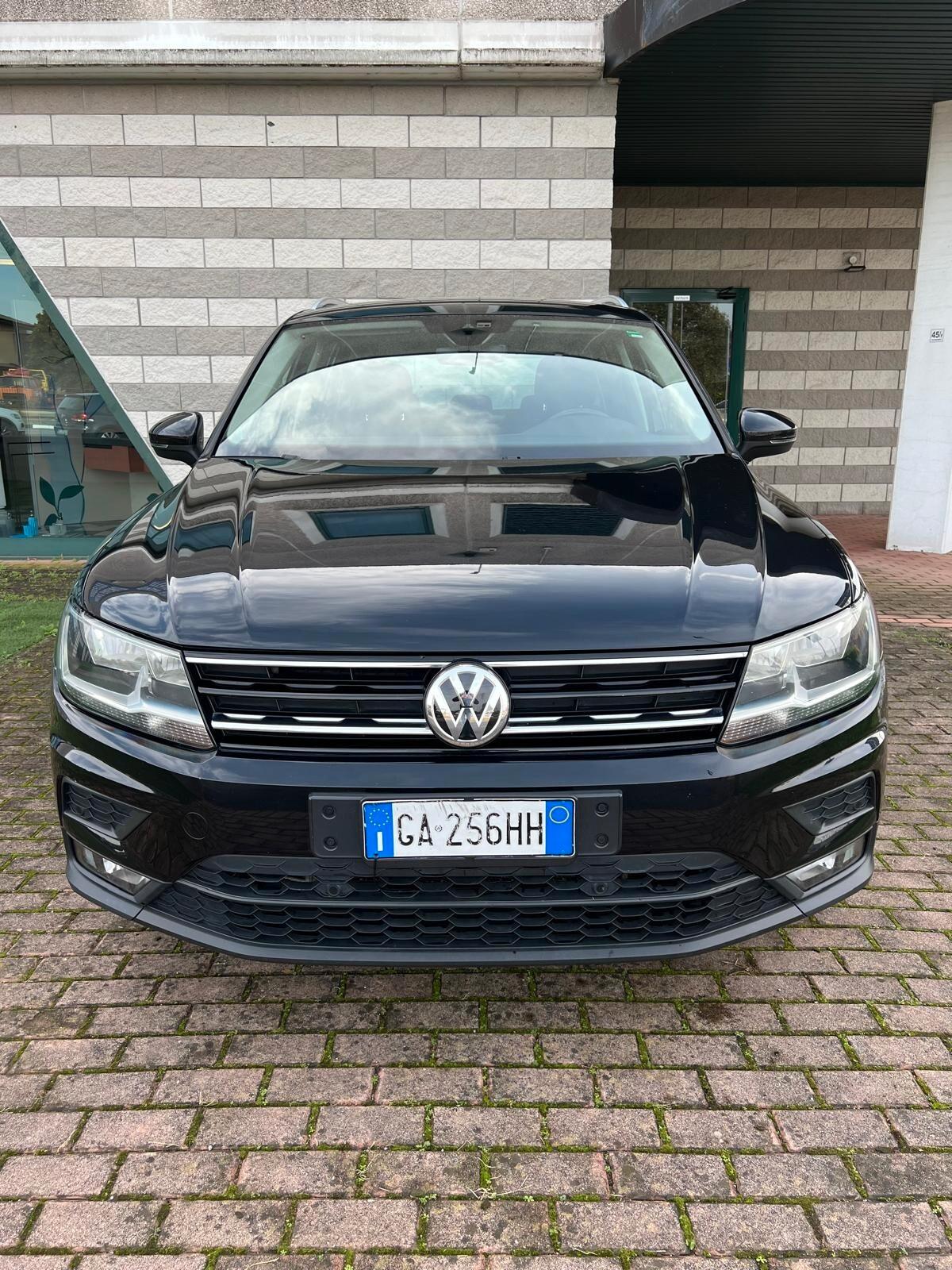 Volkswagen Tiguan 2.0 TDI SCR DSG Sport BlueMotion Technology