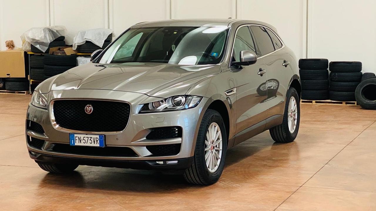Jaguar F-Pace 2.0 D 180 CV AWD Prestige