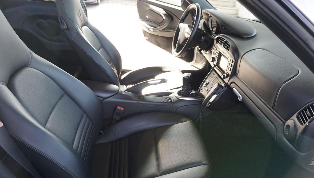 Porsche 911 Carrera 4S cat Coupé