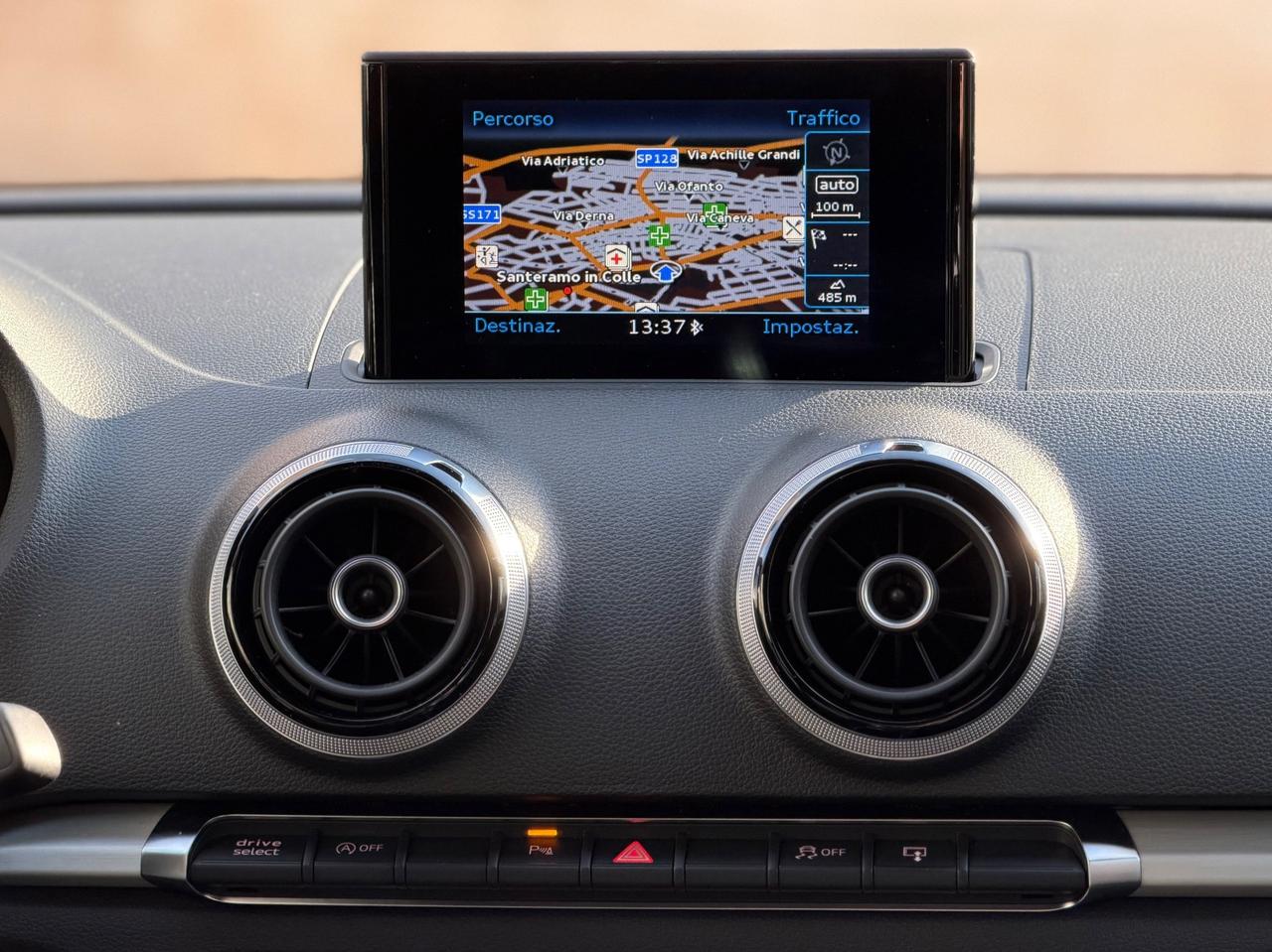 Audi A3 Sedan 2.0 TDI 150 CV quattro S-Line