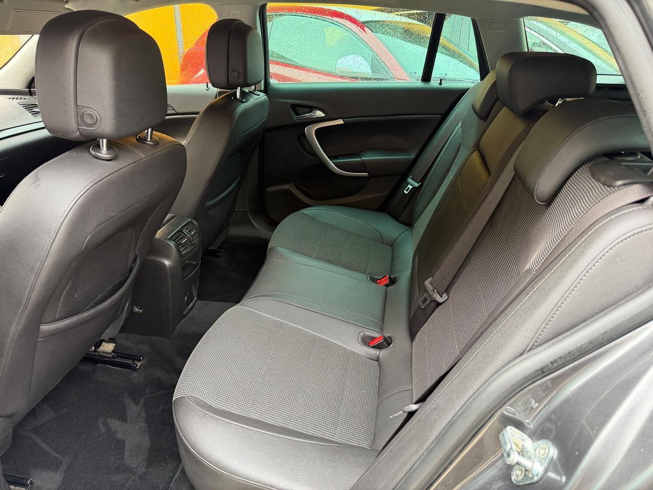 Opel Insignia 2.0 CDTI Sports Tourer Cosmo