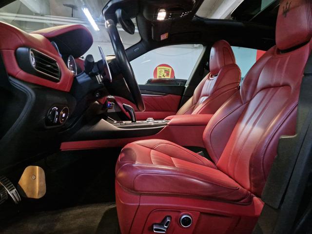 MASERATI Levante V6 AWD GRANSPORT+TETTO+21'+CARBONIO UNIPROP