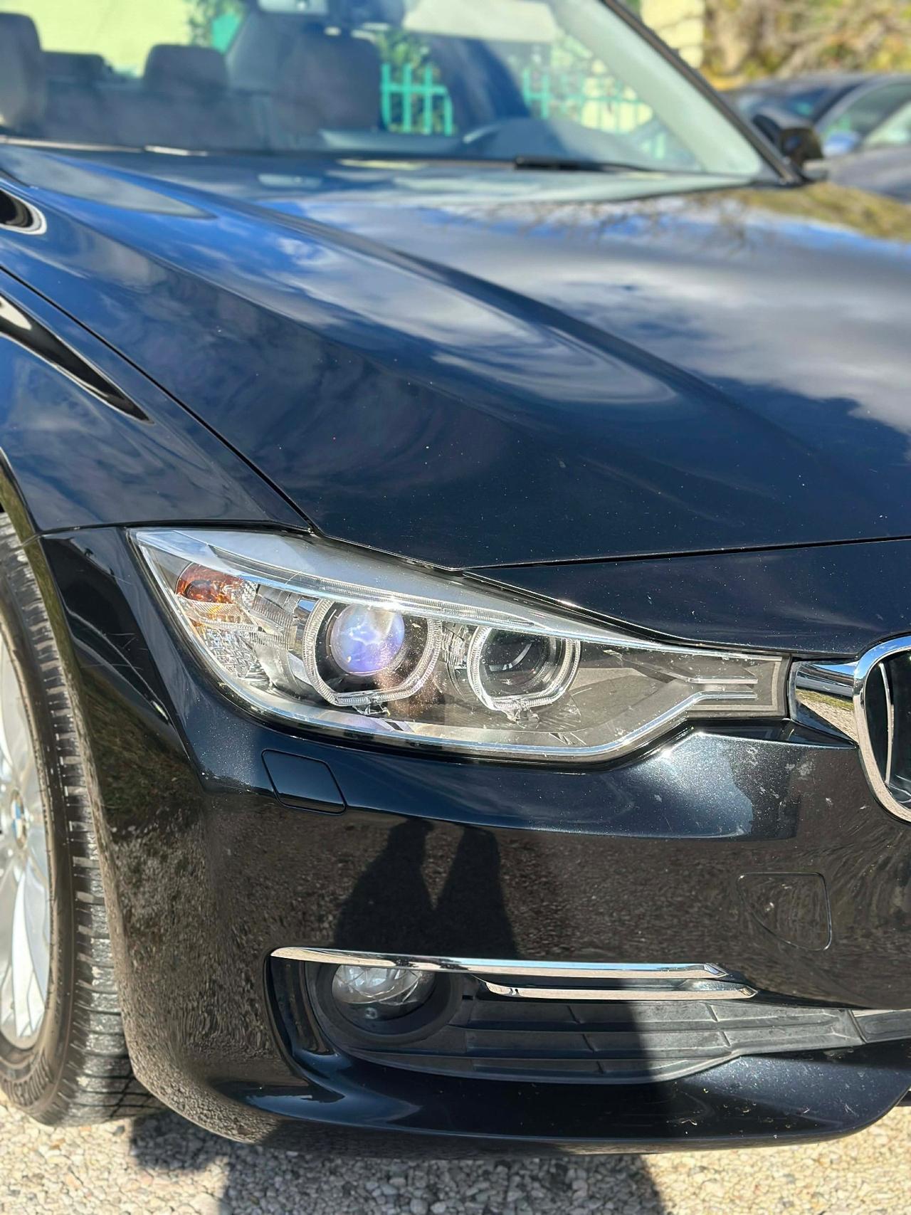 Bmw 320d xDRIVE LUXURY KMCERT UNICOPR KMCERT