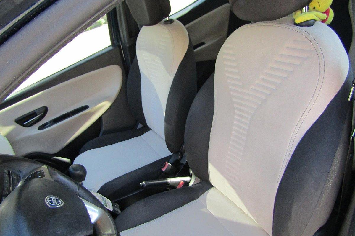 LANCIA Ypsilon 1.2 69 CV 5 porte 30th Anniversary