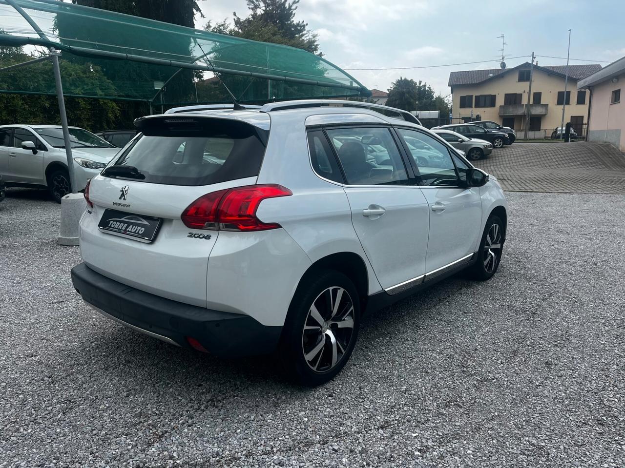 Peugeot 2008 PureTech Turbo 110 S&S Allure