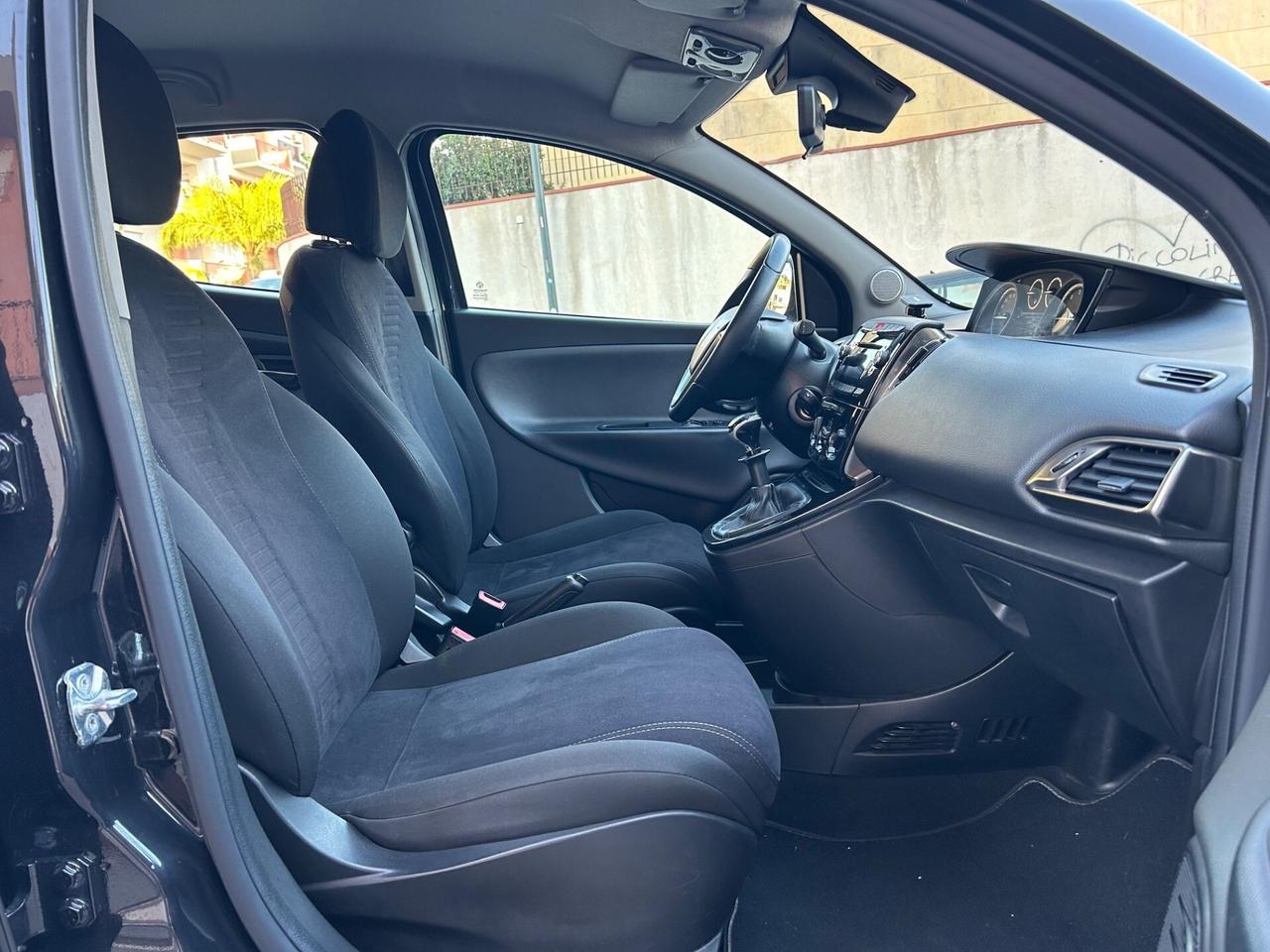 Lancia Ypsilon 1.2 benz ideale per neo patentati