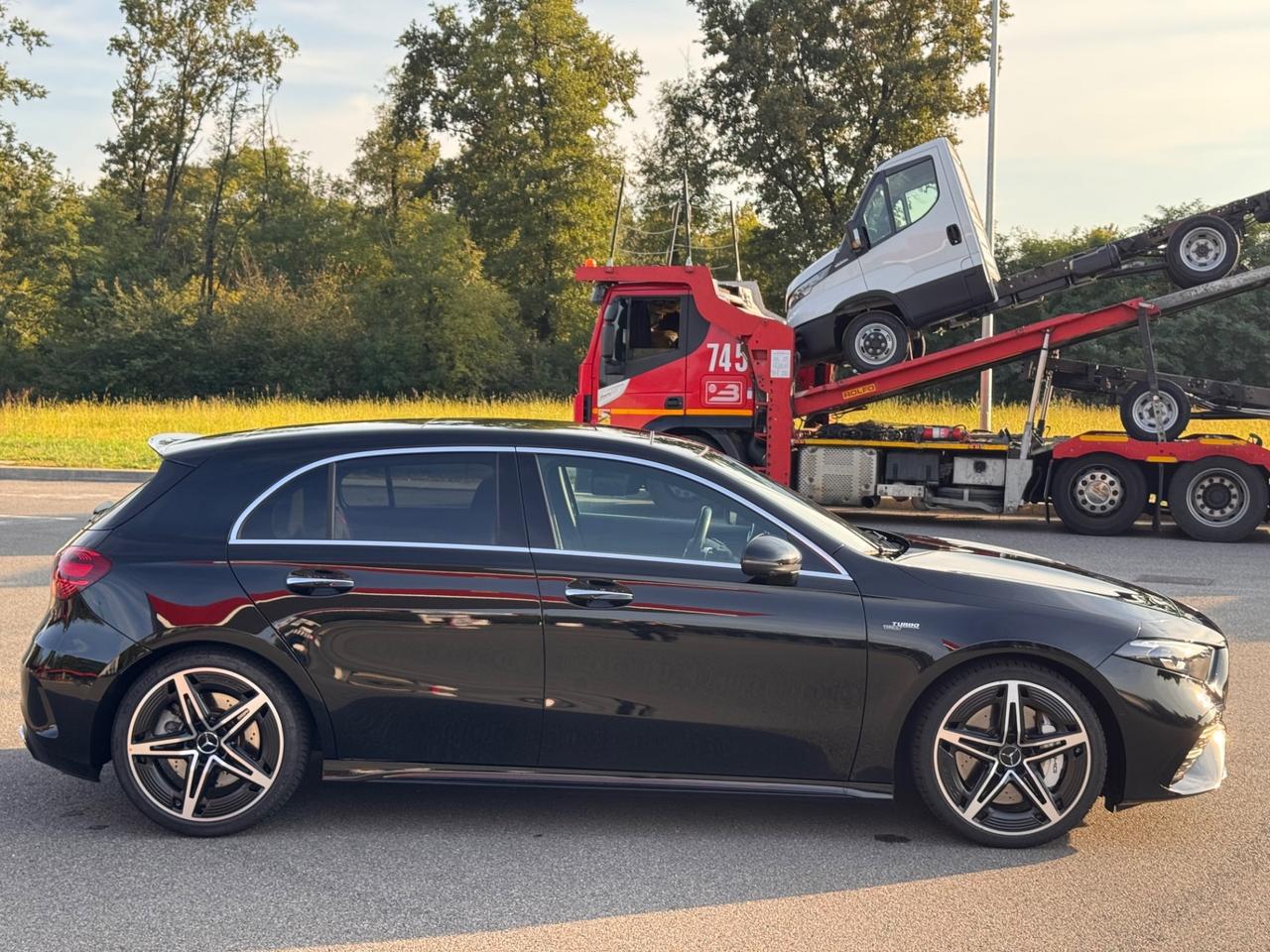 Mercedes-benz A 35 AMG track pace