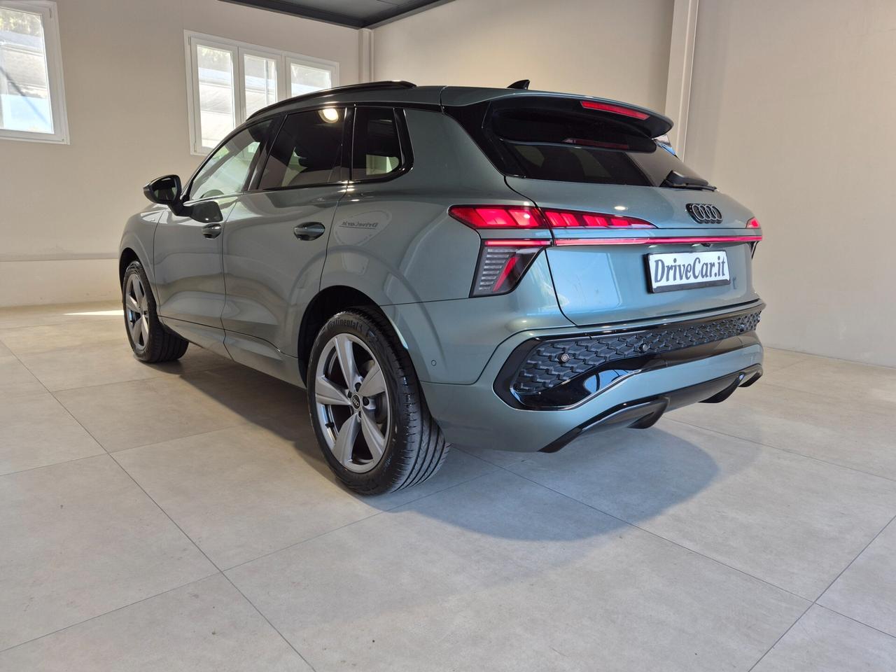 Audi Q3 1.5 TFSI MHEV S LINE EDITION 150CV S-TRONIC LED TETTO NAVI CARPLAY RETROCAM. ACC. AUTO UFFICIALE AUDI 1 PROPRIETARIO
