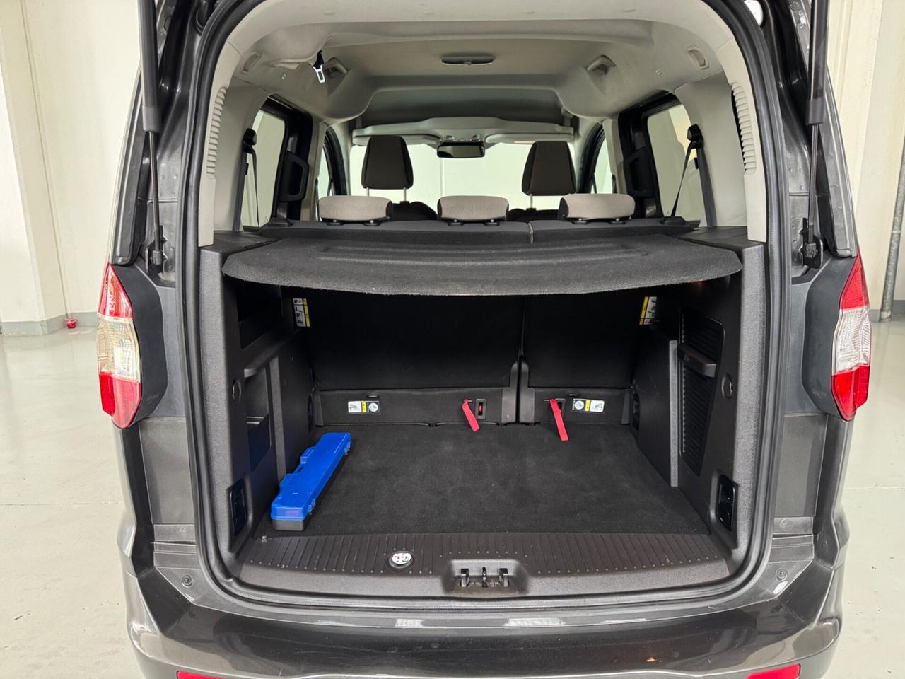 Ford Tourneo Courier Tourneo Courier 1.5 TDCI 75 CV Titanium UNICO