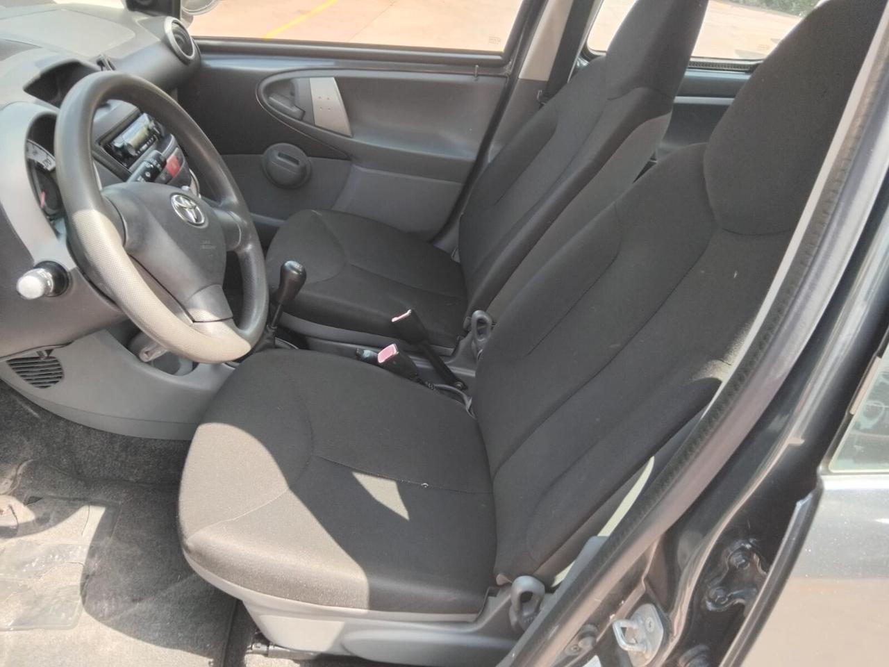 TOYOTA AYGO 998 OK A NEOPATANTATI