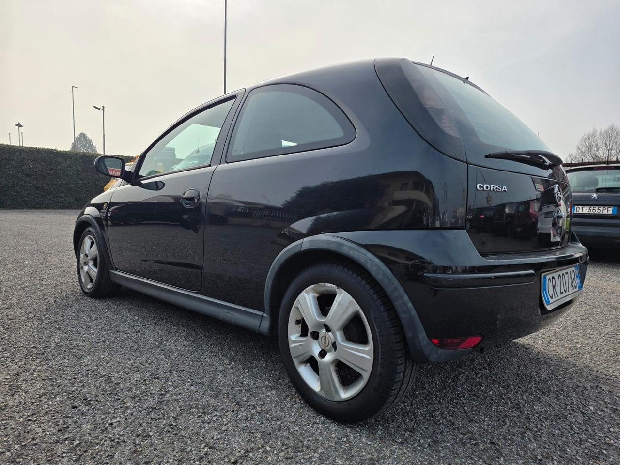 Opel Corsa 1.2i 16V cat 3 porte Sport