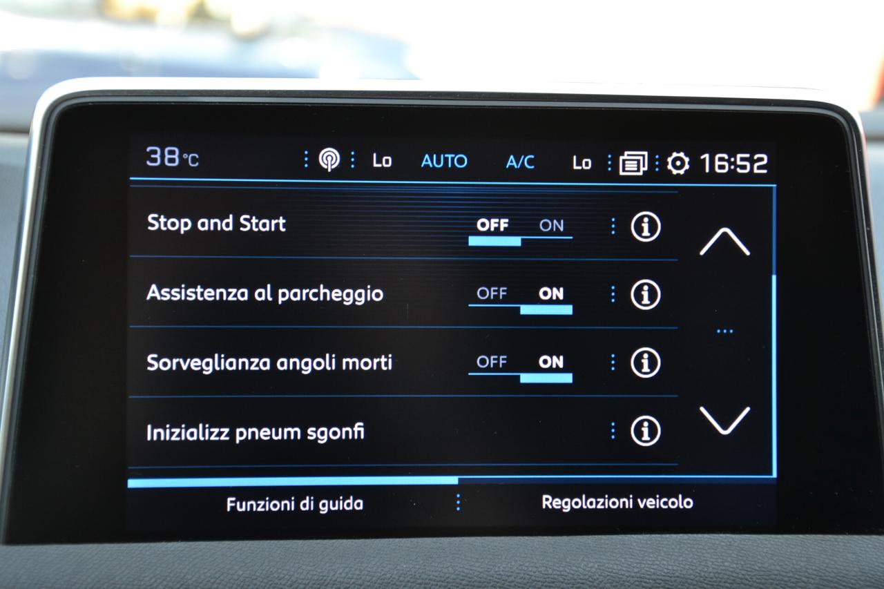 Peugeot 5008 1.5 HDi 130CV CROSSWAY **DISTRIBUZIONE NUOVA**7P