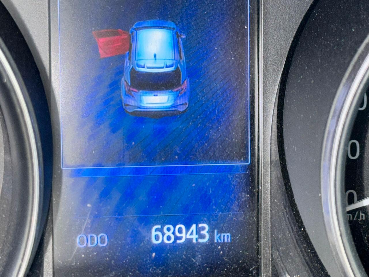 Toyota C-HR CHR 1.8 Hybrid E-CVT