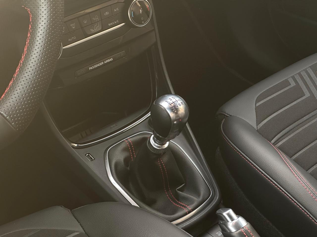 Ford Puma 1.0 EcoBoost Hybrid 125 CV S&S ST-Line X