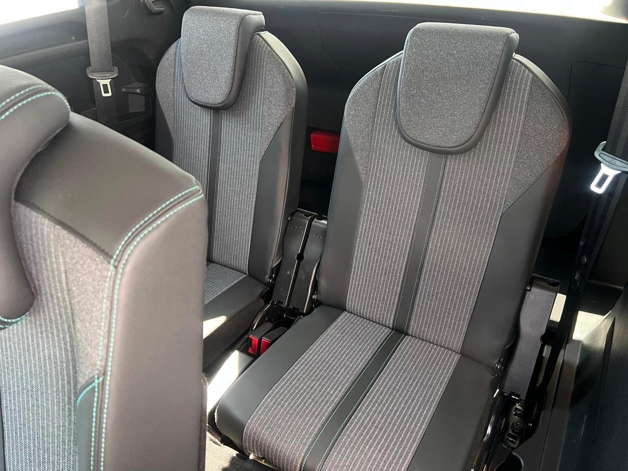 Peugeot 5008 BlueHDi 130 S&S Allure Pack 7 Posti