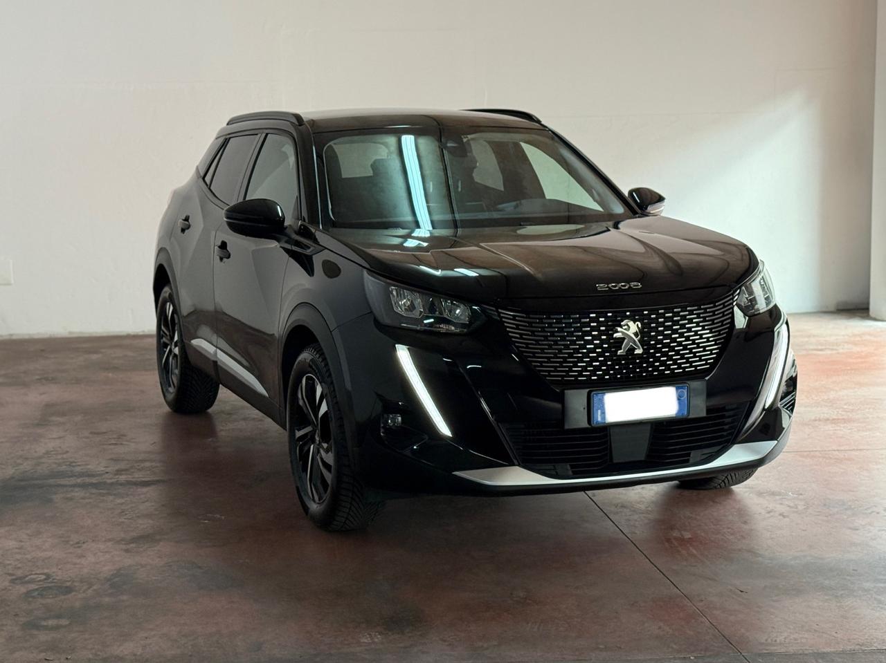 Peugeot 2008 BlueHDi 130 S&S EAT8 Allure Pack