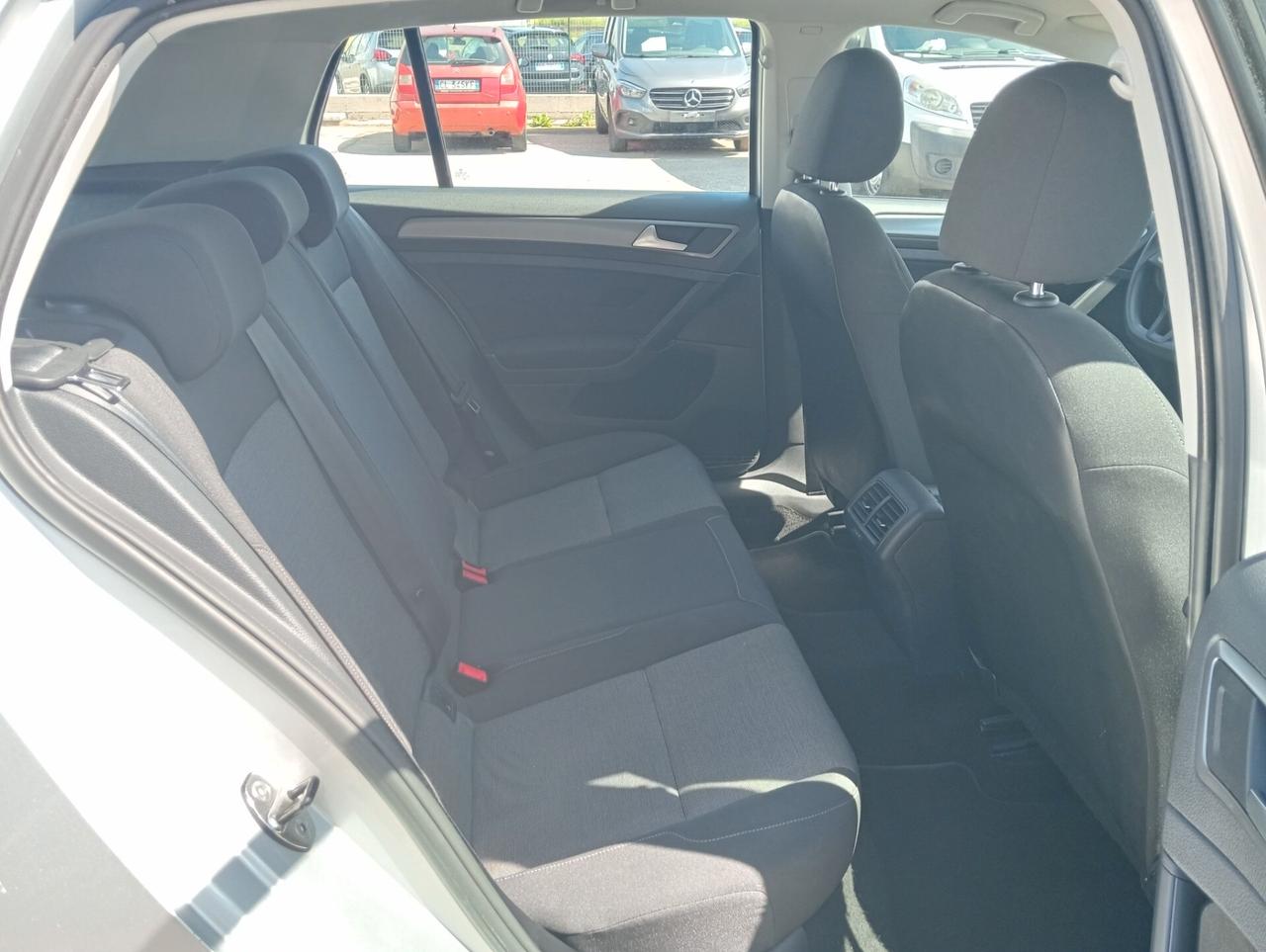 Volkswagen Golf 1.2 TSI 105 CV 5p. OK NEOPATENTATI