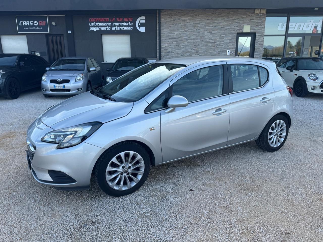Opel Corsa 1.4 90CV 5 porte Cosmo