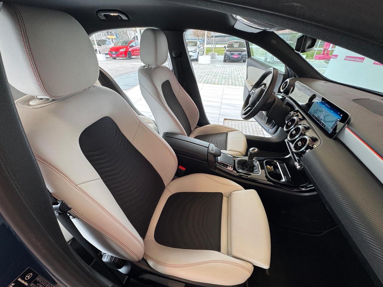 MERCEDES Classe A (W177) A 180 Business Extra