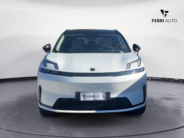LYNK & CO 08 PHEV More